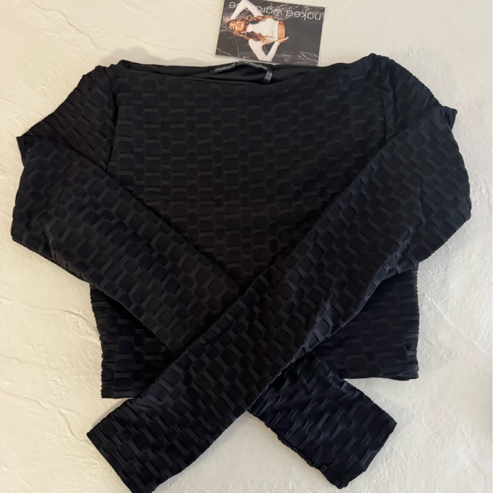 NWT naked wardrobe long sleeve crop top